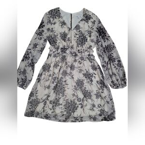 City Vibe Long-Sleeve Chiffon Dress - Black & Cream